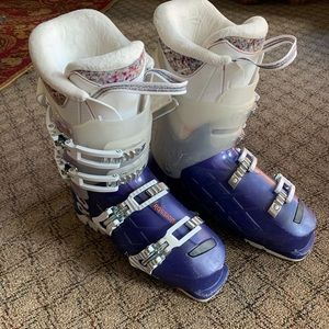 25.5 Rossignol Ski Boots